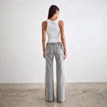 Load image into Gallery viewer, Elastic Slim Fit Solid Color Flared Jeans for Women