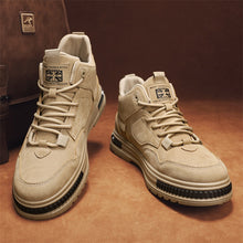 Lade das Bild in den Galerie-Viewer, Outdoor High Top Work Shoes Men