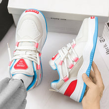 Lade das Bild in den Galerie-Viewer, Leisure Bread Shoes