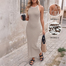 Lade das Bild in den Galerie-Viewer, Striped neck and hip hugging long skirt
