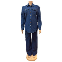 Lade das Bild in den Galerie-Viewer, Vintage Denim Shirt with Turn-Down Collar Long Sleeve Top and Straight Leg Pants Set for Women
