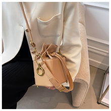 Load image into Gallery viewer, Crossbody Handheld Bucket Bag