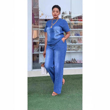 Cargar imagen en el visor de la galería, Fashion Washed Blue Loose Short Sleeve Denim Women's Set Casual Style