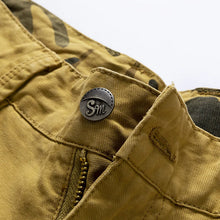 Cargar imagen en el visor de la galería, Camouflage Denim Cargo Short
