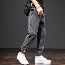 Load image into Gallery viewer, Cargo Men Denim Jogger Pants