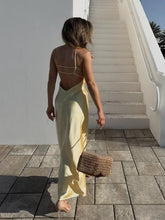 Lade das Bild in den Galerie-Viewer, Sexy Yellow Satin Backless Maxi Dress