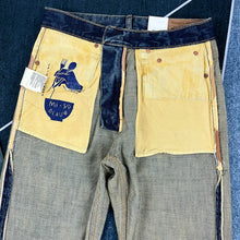 Load image into Gallery viewer, Heavy Washed Distressed Straight Blue Jeans