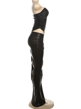 Load image into Gallery viewer, Kliou Reflctive Solid Strapless Shirring Bandage 2 Piece Set