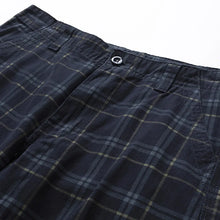 Load image into Gallery viewer, Plaid Beach Casual Camo Camouflage Shorts