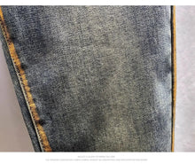 Load image into Gallery viewer, Retro Straight Stretch Loose Comfortable Jeans