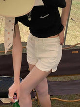 Cargar imagen en el visor de la galería, Black White Elegant Slim Denim Shorts