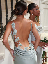 Cargar imagen en el visor de la galería, Mozision Floral Draped Backless Maxi Dress