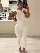 Lade das Bild in den Galerie-Viewer, Sisterlinda Backless Halter Sleeveless Jumpsuits