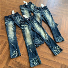 Load image into Gallery viewer, Heavy Water Wash Dark Blue Washed Cat Beard Jeans