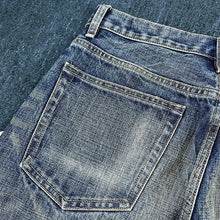 Load image into Gallery viewer, Heavy Washed Distressed Straight Blue Jeans