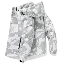 Load image into Gallery viewer, Camouflage Puffer Cargo Jackets Men Work Coats