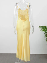 Lade das Bild in den Galerie-Viewer, Sexy Yellow Satin Backless Maxi Dress