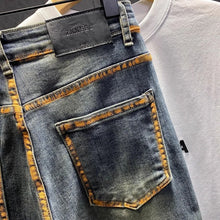 Load image into Gallery viewer, Retro Straight Stretch Loose Comfortable Jeans