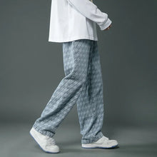 Lade das Bild in den Galerie-Viewer, Trend Simplicity Male Casual Plaid Jeans Streetwear Embroidered Denim Pants Men Loose Straight Classic Wide Leg Retro Trousers