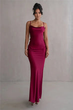 Cargar imagen en el visor de la galería, Mozision Floral Draped Backless Maxi Dress