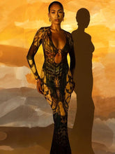 Lade das Bild in den Galerie-Viewer, Weird Puss Sexy See Through Butterfly Print Metal Ring Hollow Full Sleeve Dress