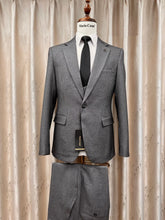 Load image into Gallery viewer, Men's Notched Lapel 3 Pieces Business Outfit,Slim Fit Suit