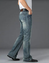 Load image into Gallery viewer, Men's Flared Boot Cut Designer Classic Jeans