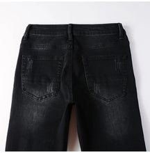 Lade das Bild in den Galerie-Viewer, Men's Cracked White Pleated Patch Biker Jeans