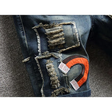 Load image into Gallery viewer, Summer New Fashion Trend Printed Straight Leg Sports Retro Jeans Men's Loose Large Size Comfortable High Quality Shorts 28-36