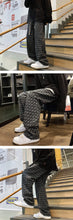 Lade das Bild in den Galerie-Viewer, Trend Simplicity Male Casual Plaid Jeans Streetwear Embroidered Denim Pants Men Loose Straight Classic Wide Leg Retro Trousers