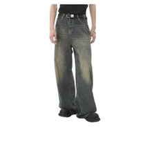 Load image into Gallery viewer, SHADOW FASHION CLOTHING IEFB men's loose straight-leg denim jeans in a faded grey wash with a worn-out aesthetic.