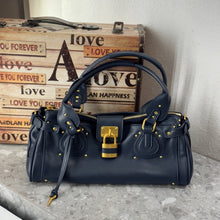 Load image into Gallery viewer, Vintage Distressed Padlock Bag Fashionable Handheld Crossbody Bag for Women

