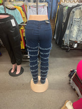 Lade das Bild in den Galerie-Viewer, Women Jeans
