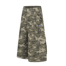 Load image into Gallery viewer, Camouflage workwear shorts
