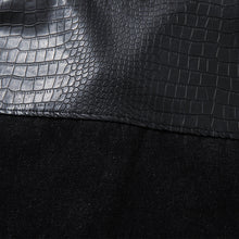 Load image into Gallery viewer, denim jacket
