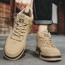 Lade das Bild in den Galerie-Viewer, Outdoor High Top Work Shoes Men

