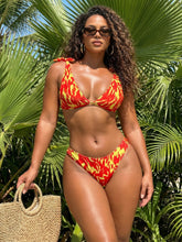 Lade das Bild in den Galerie-Viewer, Halter Bikini Set Women's Sexy Two-Piece Swimsuit
