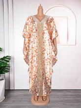 Lade das Bild in den Galerie-Viewer, Patchwork Printed Robe African V-Neck Dress with BeadsPrinted Pattern
