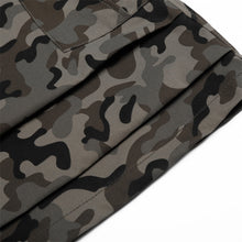 Load image into Gallery viewer, Camouflage workwear shorts
