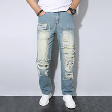 Load image into Gallery viewer, Men's Straight Wrinkle-resistant Loose Casual Jeans
