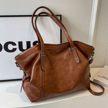 Load image into Gallery viewer, Single Shoulder Tote Bag, Large Capacity, Women's Soft Leather Vintage Commute Bag, Crossbody Bag for Women
