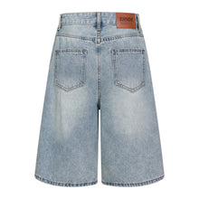 Load image into Gallery viewer, Washed denim shorts

