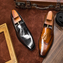 Charger l'image dans la galerie, Fringed Cowhide British Business Shoes Men
