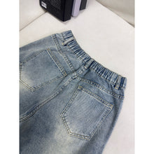 Load image into Gallery viewer, Retro Distressed Design Denim Pants
