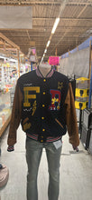 Lade das Bild in den Galerie-Viewer, Easy Life Varsity Jacket
