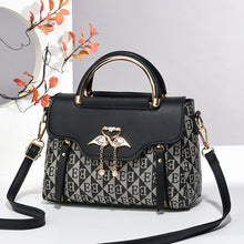 Load image into Gallery viewer, Womens Stylish Versatile Tote Shoulder And Crossbody Bag
