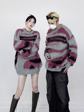 Load image into Gallery viewer, Autumn Men Striped Oversized Knitted Jumper Sweaters Hip Hop Streetwear Harajuku Fashion Couple Pullovers Knit Clothing
