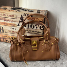 Load image into Gallery viewer, Vintage Distressed Padlock Bag Fashionable Handheld Crossbody Bag for Women
