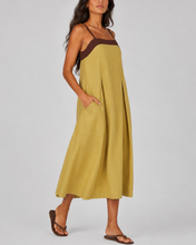 Load image into Gallery viewer, Women's fashion color-blocked loose large pocket spaghetti strap maxi dress

