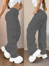 Cargar imagen en el visor de la galería, Pantalones cargo de talla grande con pernera ancha y diseño multibolsillos
